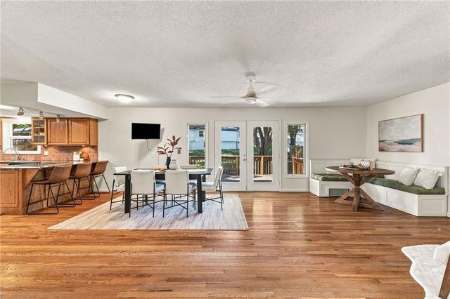 912 W 98th Street, Kansas City, MO 64114