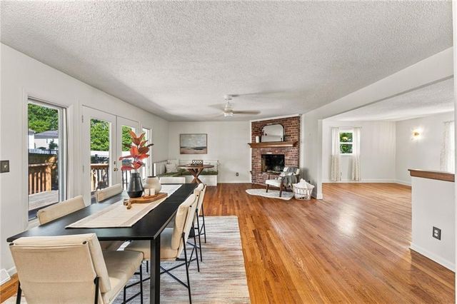 912 W 98th Street, Kansas City, MO 64114