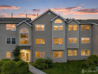 732 Edpas Road, New Brunswick, NJ 08901