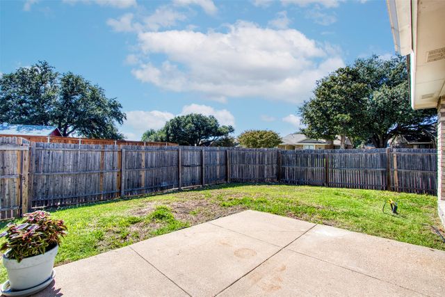 1712 California Trail, Plano, TX 75023