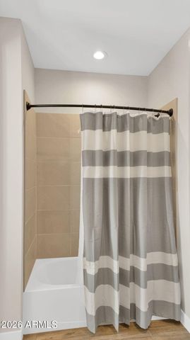 1932 W ROWEL Road, Phoenix, AZ 85085