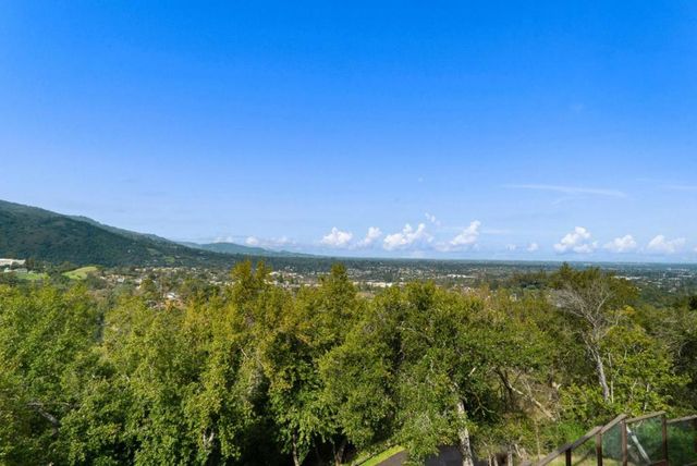 17808 Tourney Road, Los Gatos, CA 95030