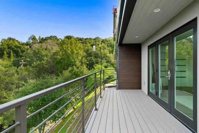 17808 Tourney Road, Los Gatos, CA 95030