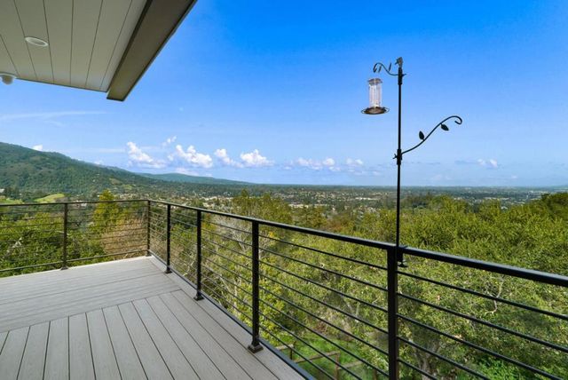 17808 Tourney Road, Los Gatos, CA 95030