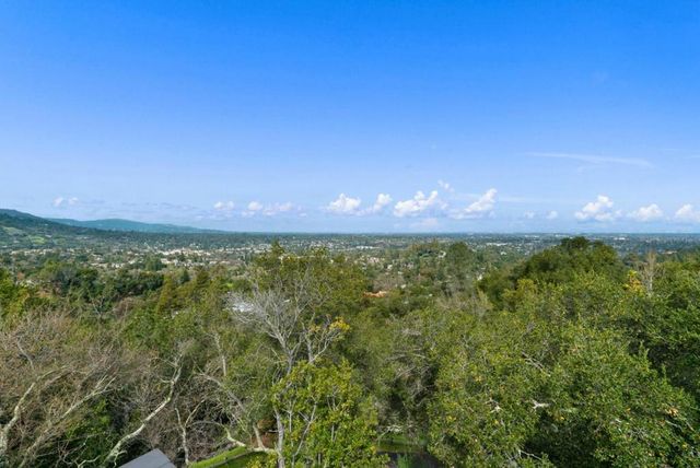 17808 Tourney Road, Los Gatos, CA 95030