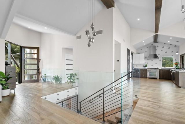 17808 Tourney Road, Los Gatos, CA 95030