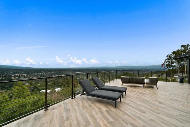 17808 Tourney Road, Los Gatos, CA 95030