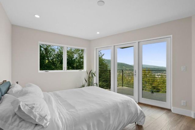 17808 Tourney Road, Los Gatos, CA 95030