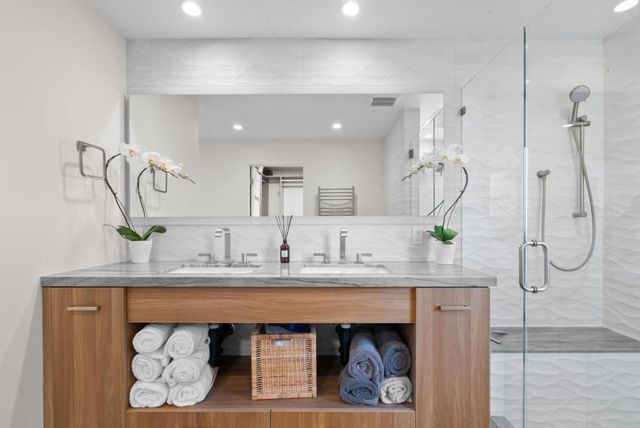 17808 Tourney Road, Los Gatos, CA 95030