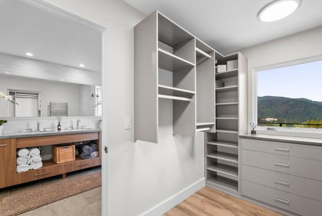 17808 Tourney Road, Los Gatos, CA 95030