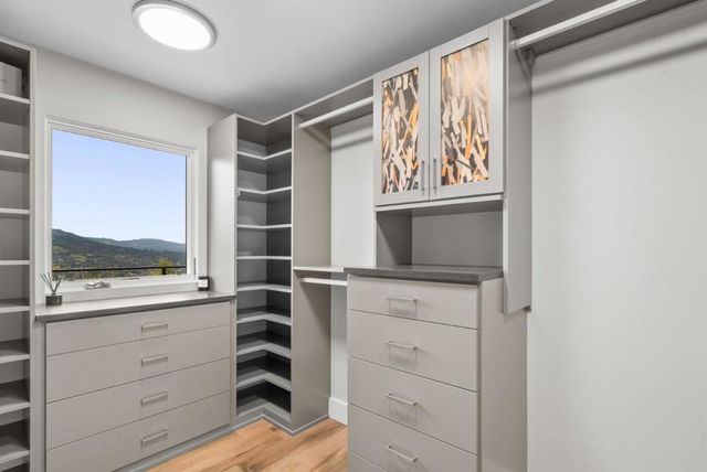 17808 Tourney Road, Los Gatos, CA 95030