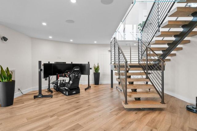 17808 Tourney Road, Los Gatos, CA 95030