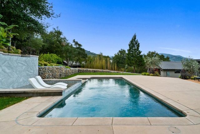 17808 Tourney Road, Los Gatos, CA 95030