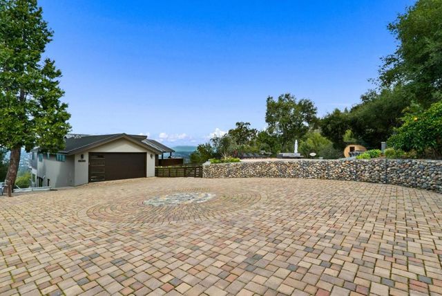 17808 Tourney Road, Los Gatos, CA 95030