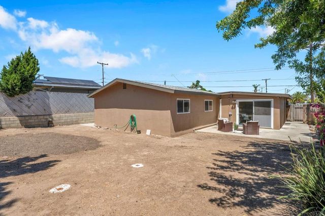 4560 Derrick Drive, San Diego, CA 92117