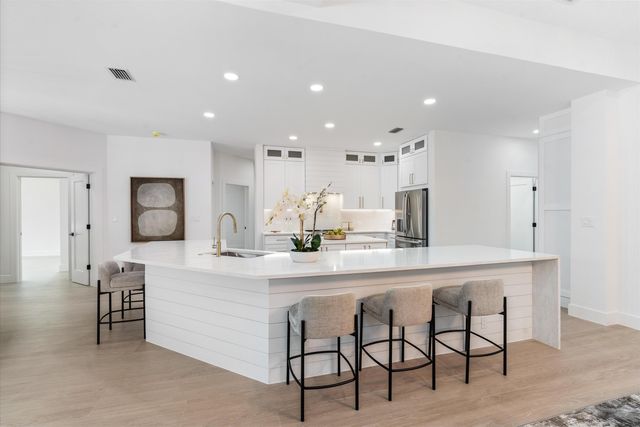 19029 SE Kokomo Lane, Jupiter, FL 33458