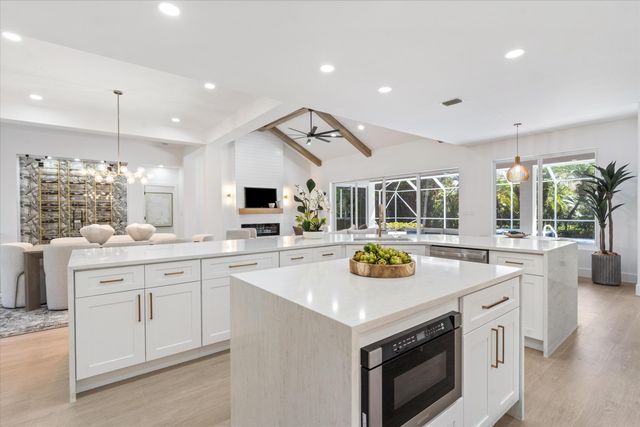 19029 SE Kokomo Lane, Jupiter, FL 33458
