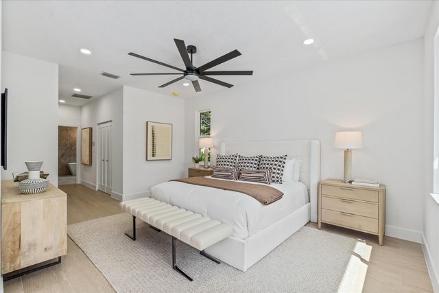 19029 SE Kokomo Lane, Jupiter, FL 33458