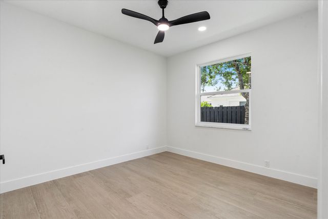 19029 SE Kokomo Lane, Jupiter, FL 33458