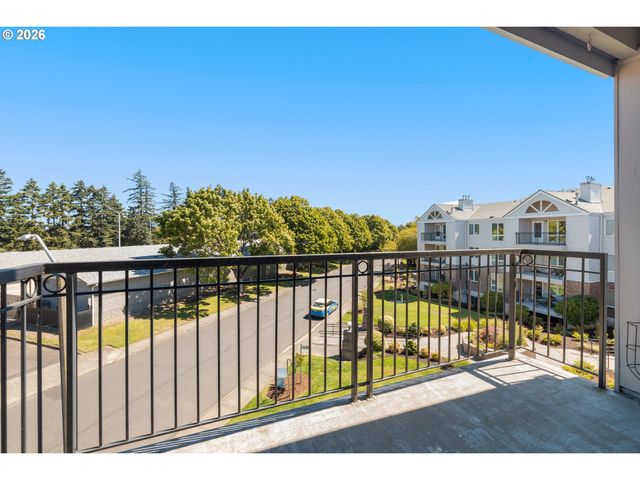 15510 Ne KNOTT St 20, Portland, OR 97230