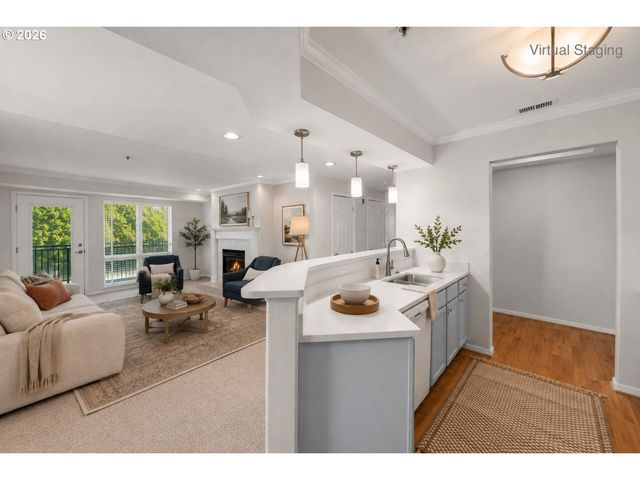 15510 Ne KNOTT St 20, Portland, OR 97230
