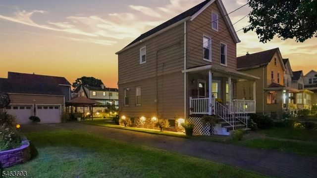 355 Burgess Pl, Clifton City, NJ 07011