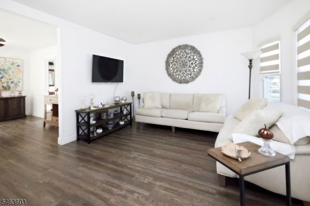 355 Burgess Pl, Clifton City, NJ 07011
