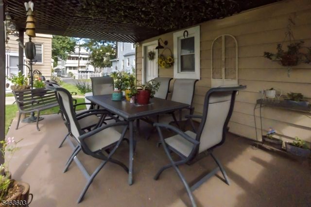 355 Burgess Pl, Clifton City, NJ 07011