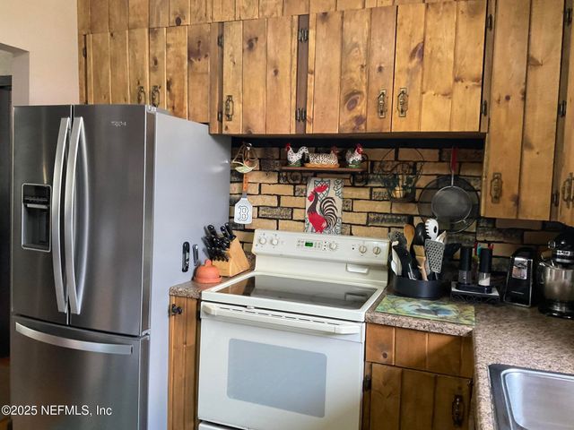 4804 AVENT Drive, Jacksonville, FL 32244