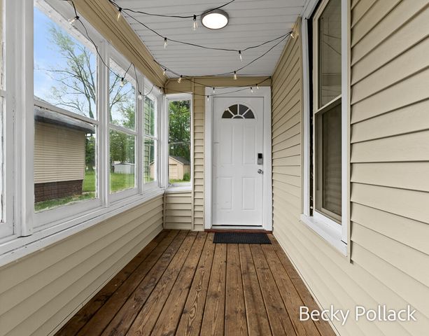 354 W 21st Street, Holland City, MI 49423