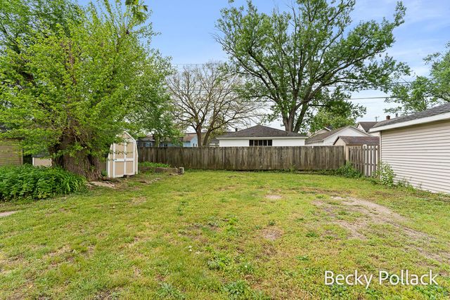 354 W 21st Street, Holland City, MI 49423