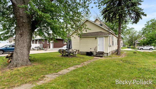 354 W 21st Street, Holland City, MI 49423