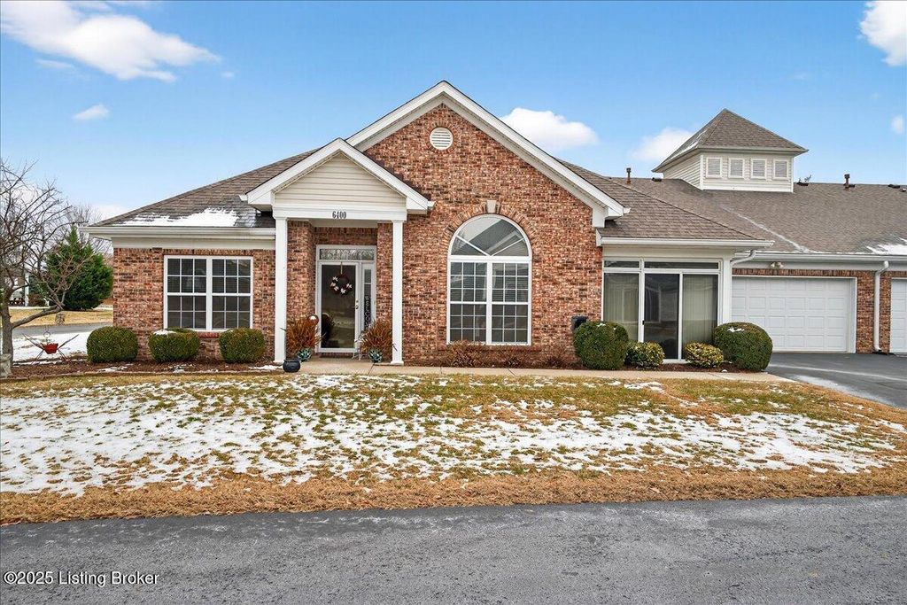 6400 Rivers End Dr, Louisville, KY 40258