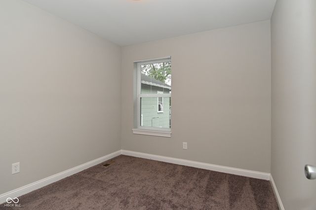 857 N Oakland Avenue, Indianapolis, IN 46201