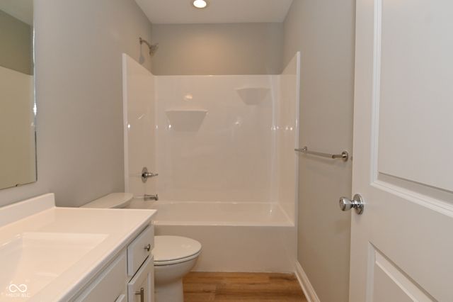 857 N Oakland Avenue, Indianapolis, IN 46201