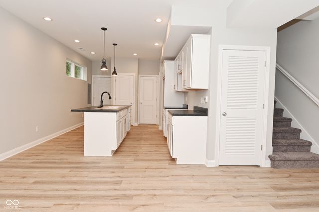 857 N Oakland Avenue, Indianapolis, IN 46201