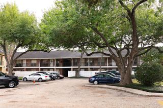 14333 Memorial Drive 64, Houston, TX 77079