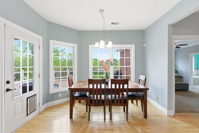 915 Country Oaks Drive, Richmond, KY 40475