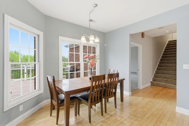 915 Country Oaks Drive, Richmond, KY 40475