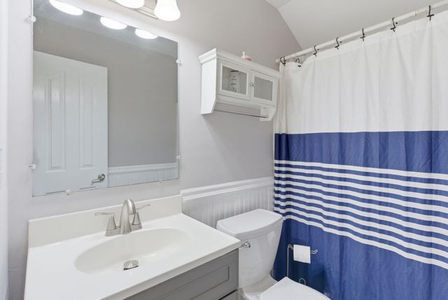 915 Country Oaks Drive, Richmond, KY 40475