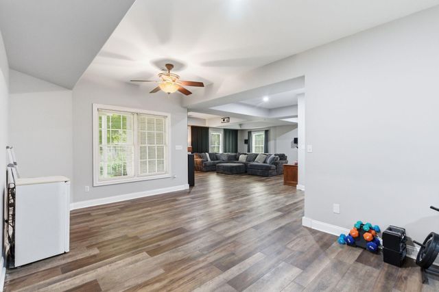 915 Country Oaks Drive, Richmond, KY 40475