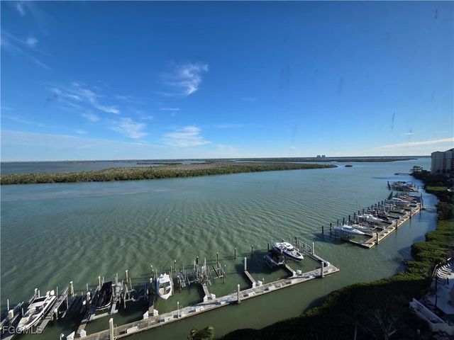 4198 Bay Beach LN 1H1, Fort Myers Beach, FL 33931