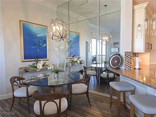 4198 Bay Beach LN 1H1, Fort Myers Beach, FL 33931