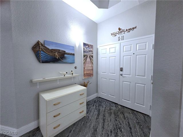 4198 Bay Beach LN 1H1, Fort Myers Beach, FL 33931