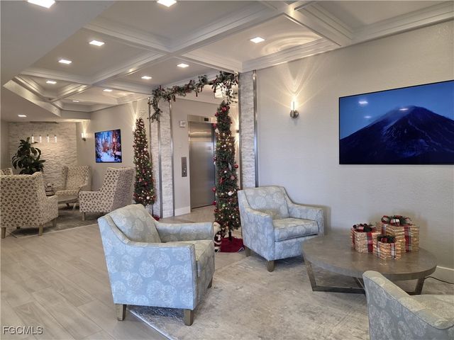 4198 Bay Beach LN 1H1, Fort Myers Beach, FL 33931