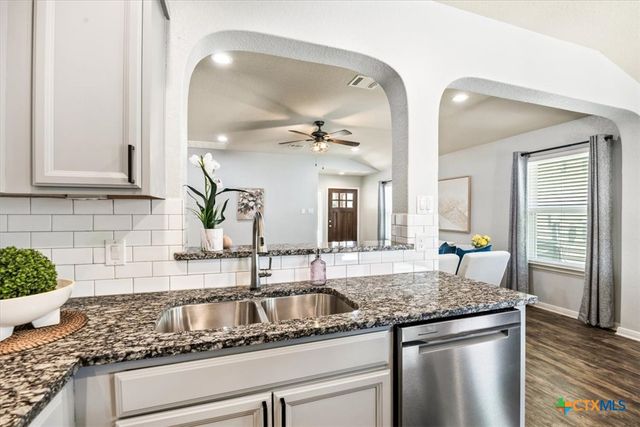 472 Mallow Drive, New Braunfels, TX 78130