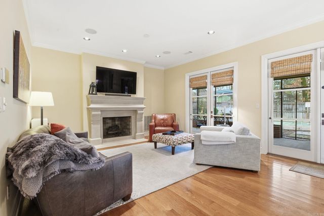 28 Hayfield Road, Little Rock, AR 72207