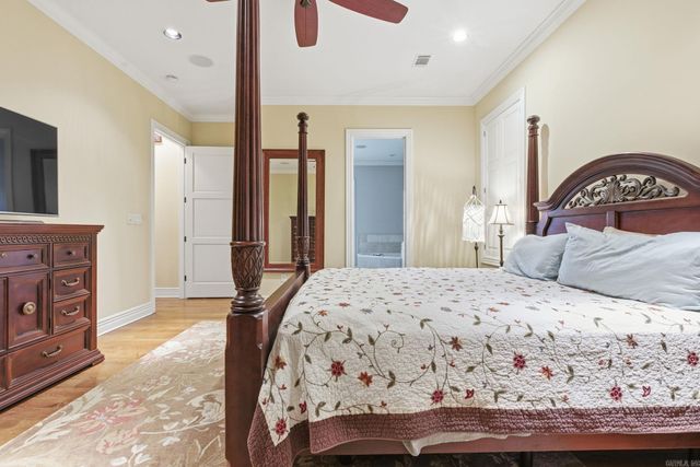 28 Hayfield Road, Little Rock, AR 72207