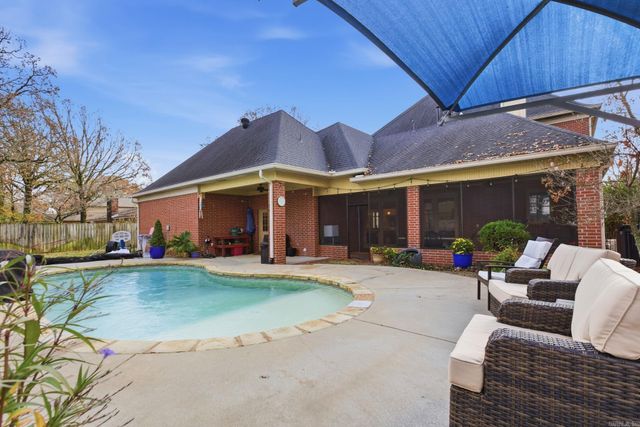 28 Hayfield Road, Little Rock, AR 72207