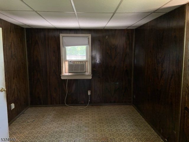 260 Merchants Ave, South Plainfield Boro, NJ 07080